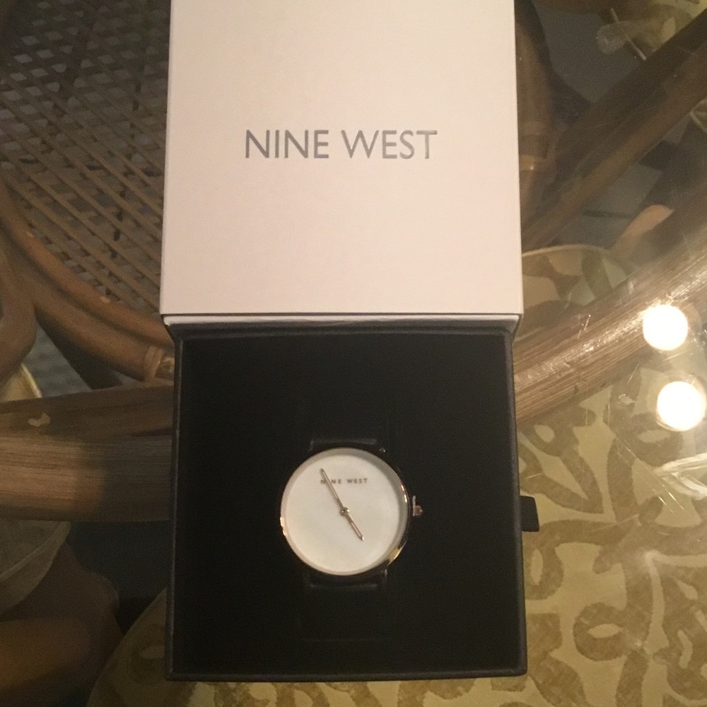 Nine West Elegant Black and White Men's Watch